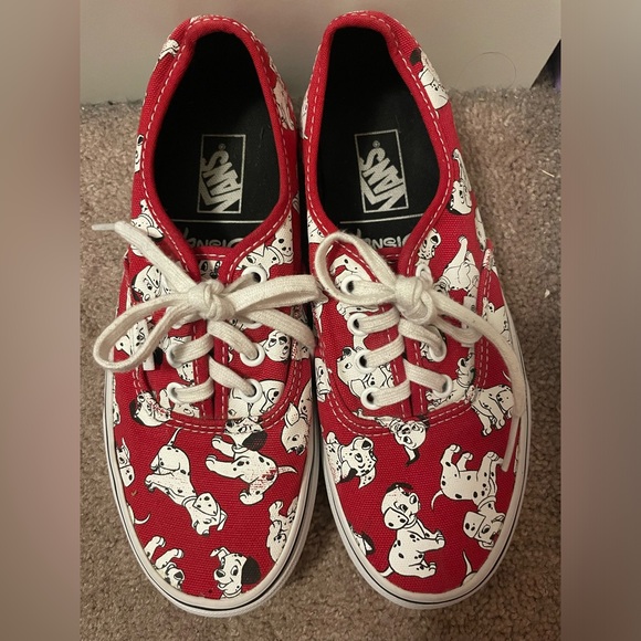 101 Dalmatians Vans - Picture 2 of 9